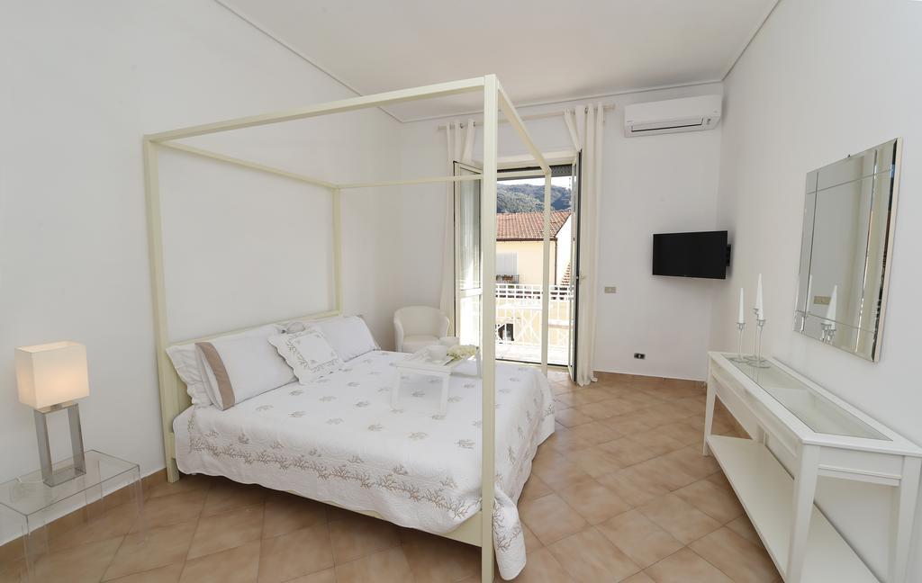 Appartamento Corso Italia 38 C ซอร์เรนโต ภายนอก รูปภาพ
